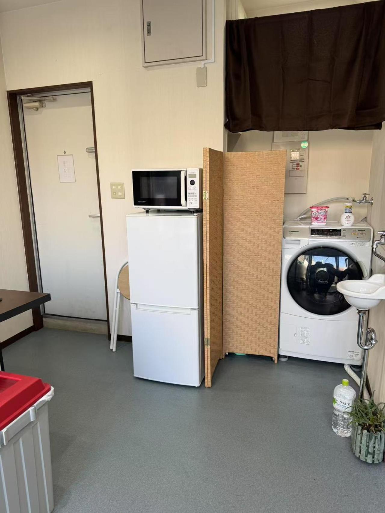 ホステル今鶴 四人部屋 302号室 Осака Екстериор снимка